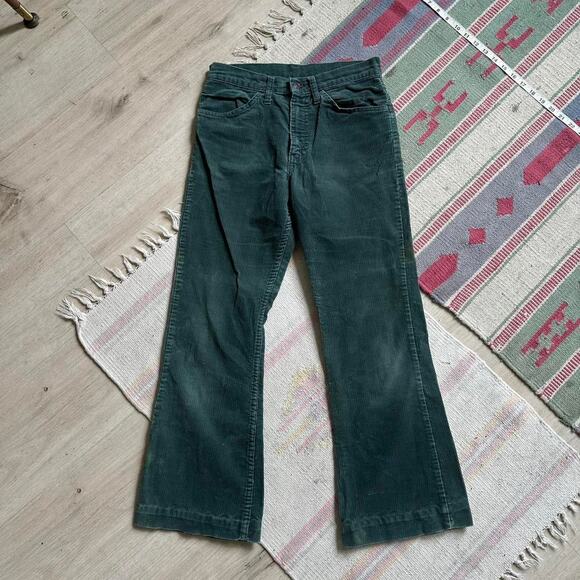 Vintage 70s Youth Girl Levis Corduroy Bell Bottom Flare Pant - Picture 5 of 8